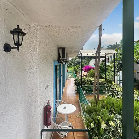 Lägenhetshotell Corfu Andromaches 3*