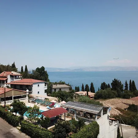 Corfu Andromaches 3* אכיליון
