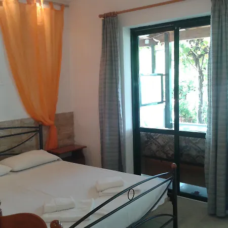 Corfu Andromaches 3* Achílleion