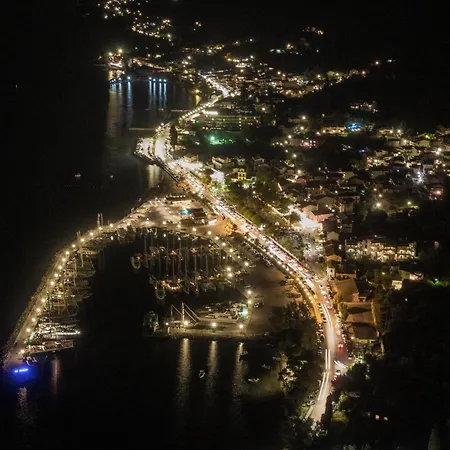 Hotel de apartamente Corfu Andromaches