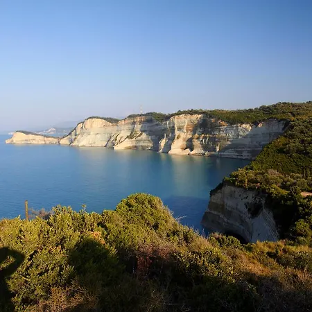 Corfu Andromaches 3* Achílleion