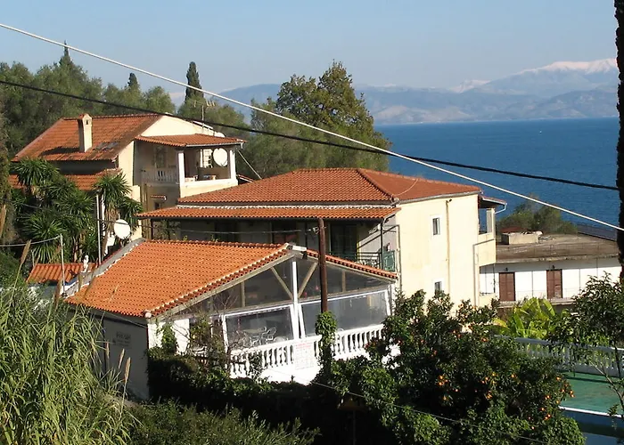Apartmanhotel Corfu Andromaches 3*