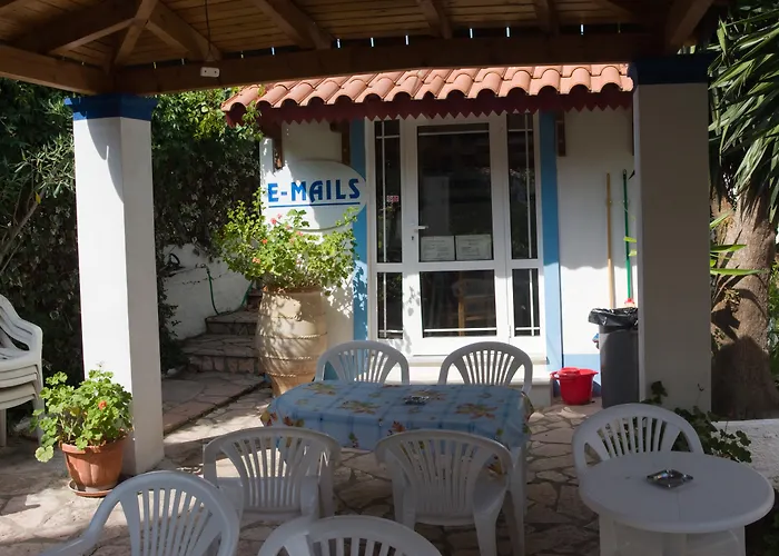 Corfu Andromaches 公寓式酒店 Achílleion