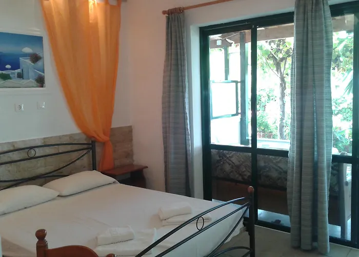 Corfu Andromaches 3* Achílleion