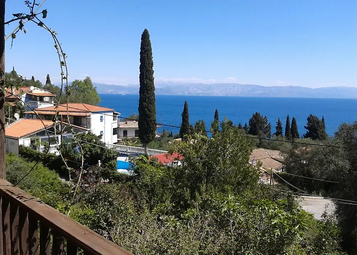 Corfu Andromaches 公寓式酒店