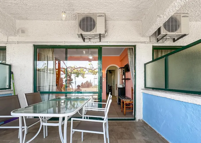 Corfu Andromaches 公寓式酒店 Achílleion