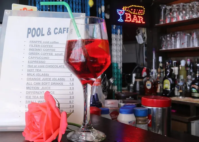 公寓式酒店 Corfu Andromaches