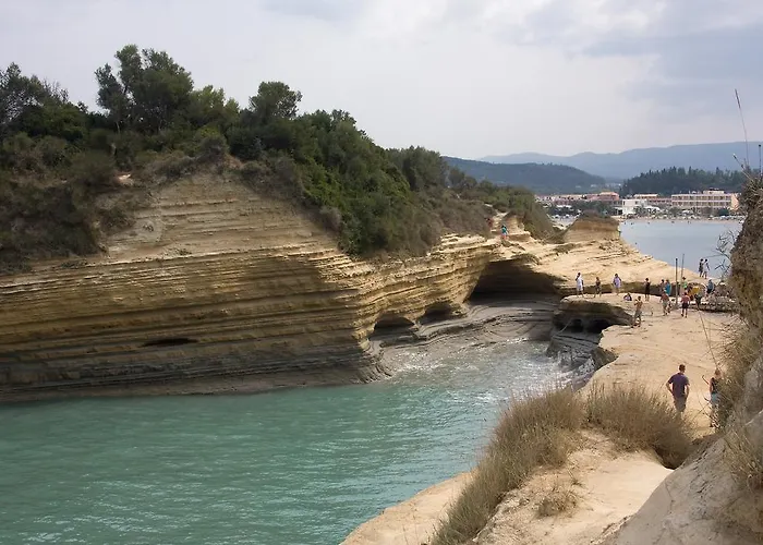 Corfu Andromaches 公寓式酒店